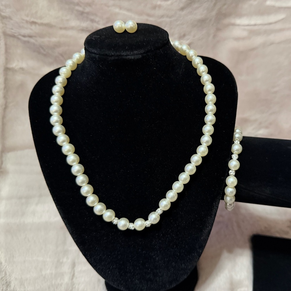 Elegant Pearl Jewelry Set - Fashion Jewelry